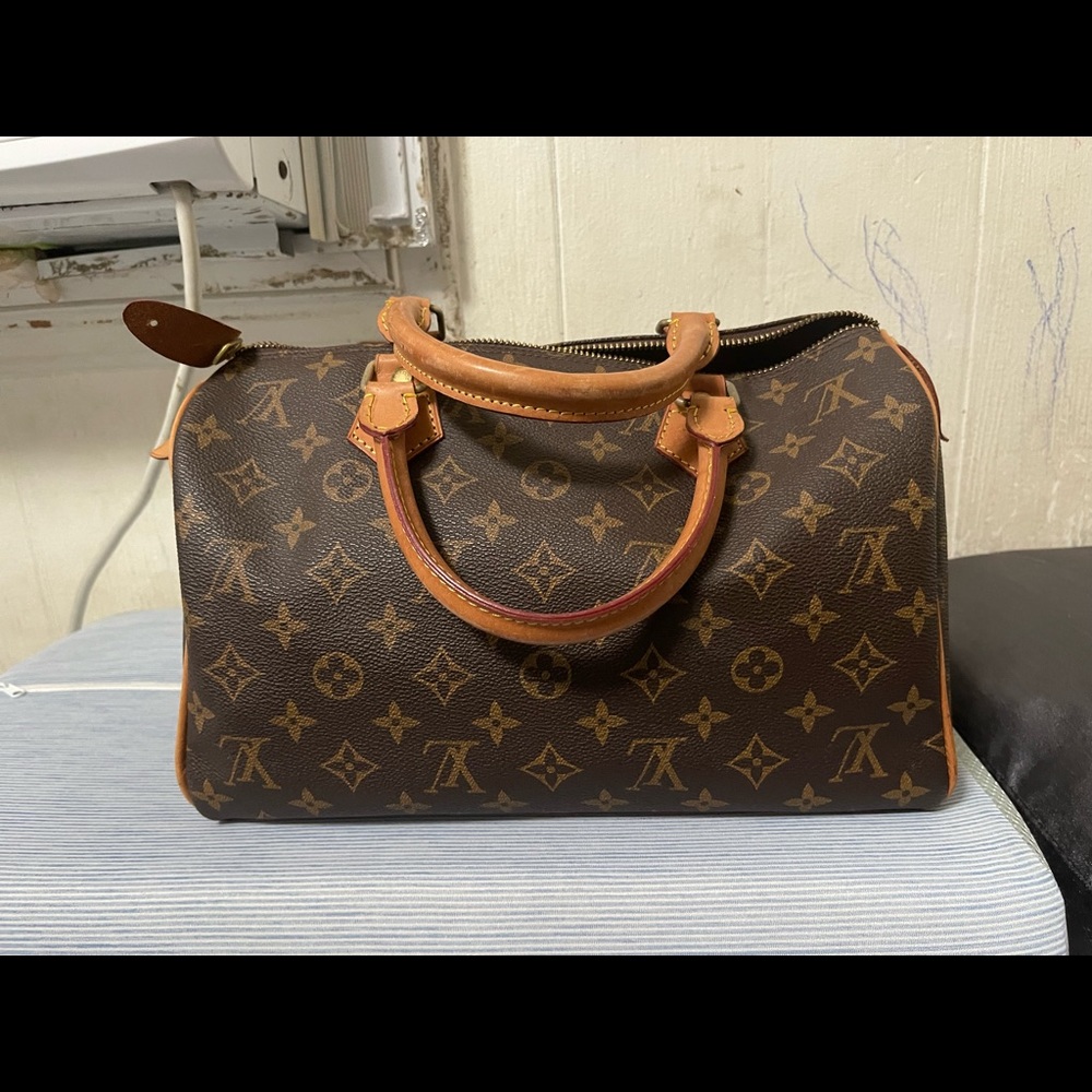 Louis Vuitton speedy 30